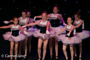 Molly Vickers Show 2017